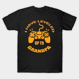 I have leveled my grandpa couple | wife and grandpa grandma for gaming and play T-Shirt